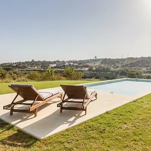 Vakantiehuis Quinta Da Varzea Do Farelo, Mexilhoeira Grande